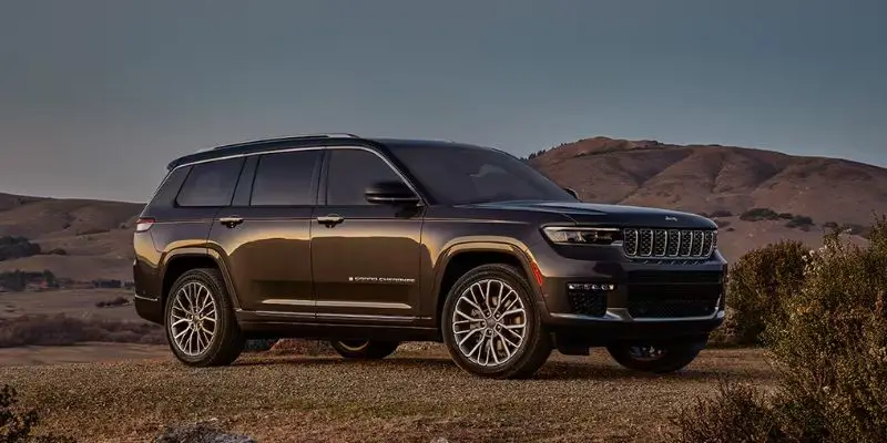 2025-jeep-grand-cherokee_landing_642536