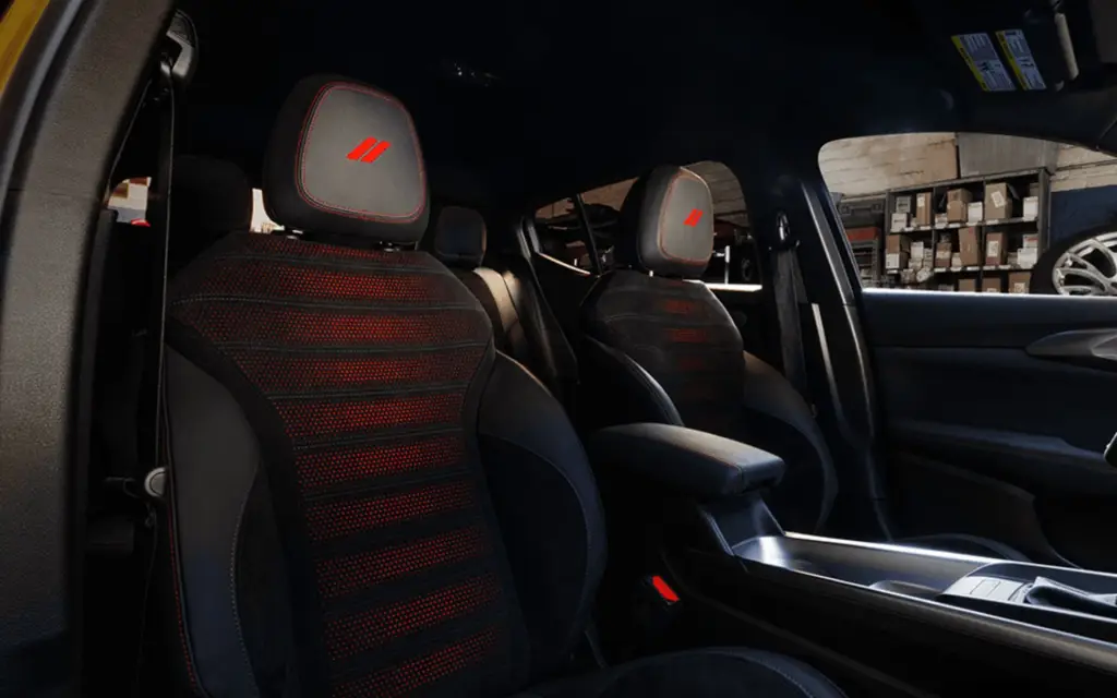 interior 2024 dodge hornet