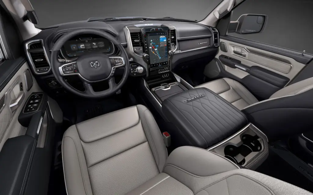 2024 Ram 1500 interior