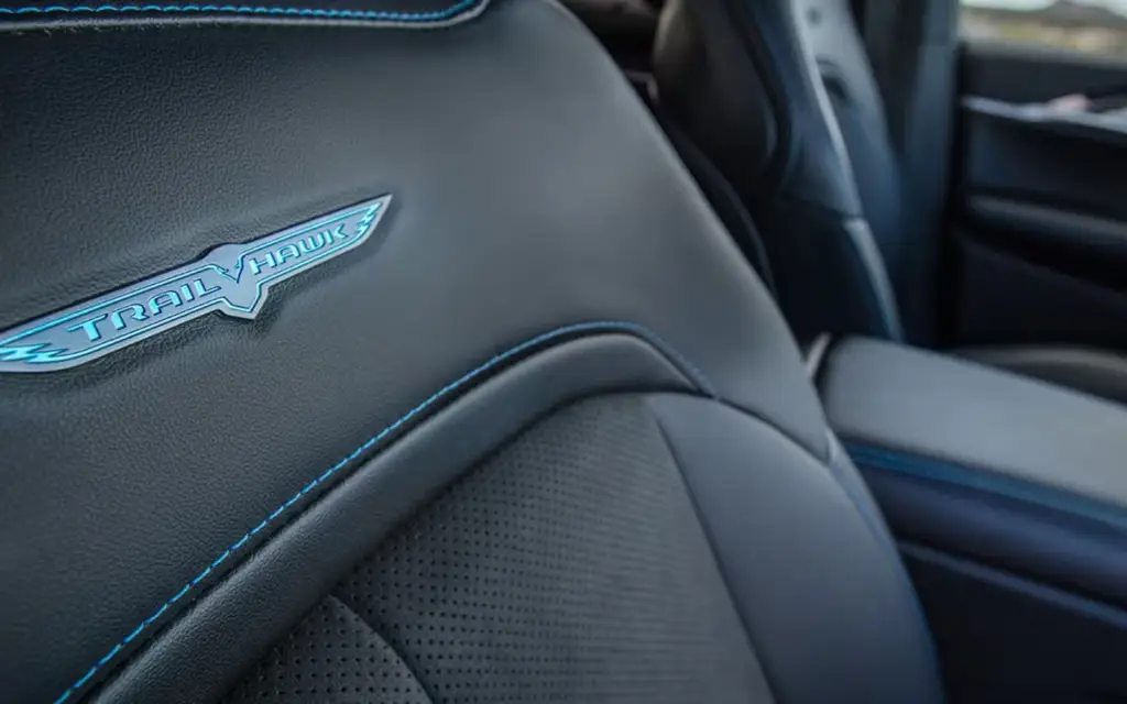 2024 Jeep Grand Cherokee 4xe interior seat