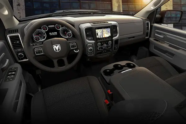 2022 Ram 1500 interior