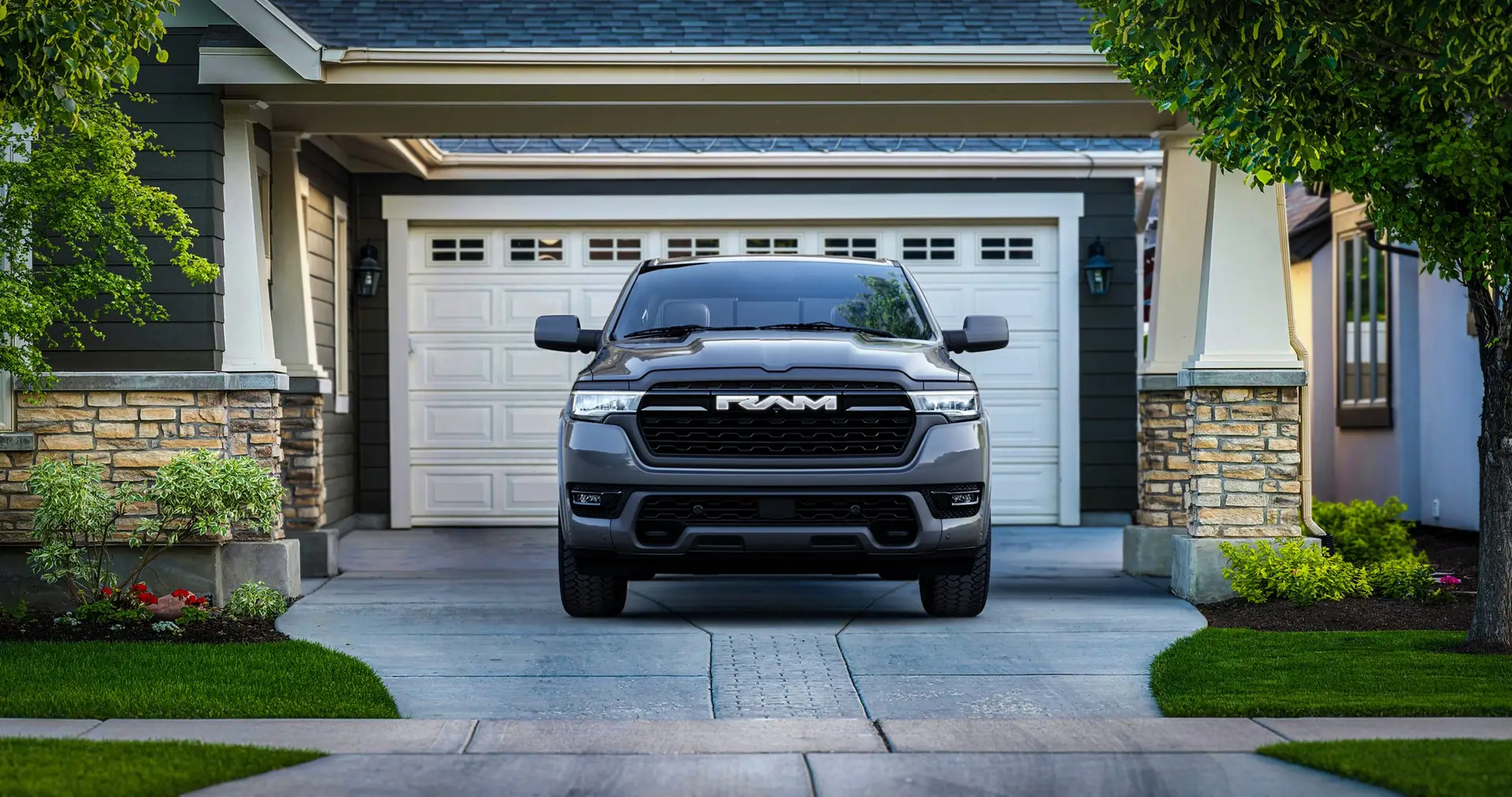2025 Ram 1500 Ramcharger Bighorn